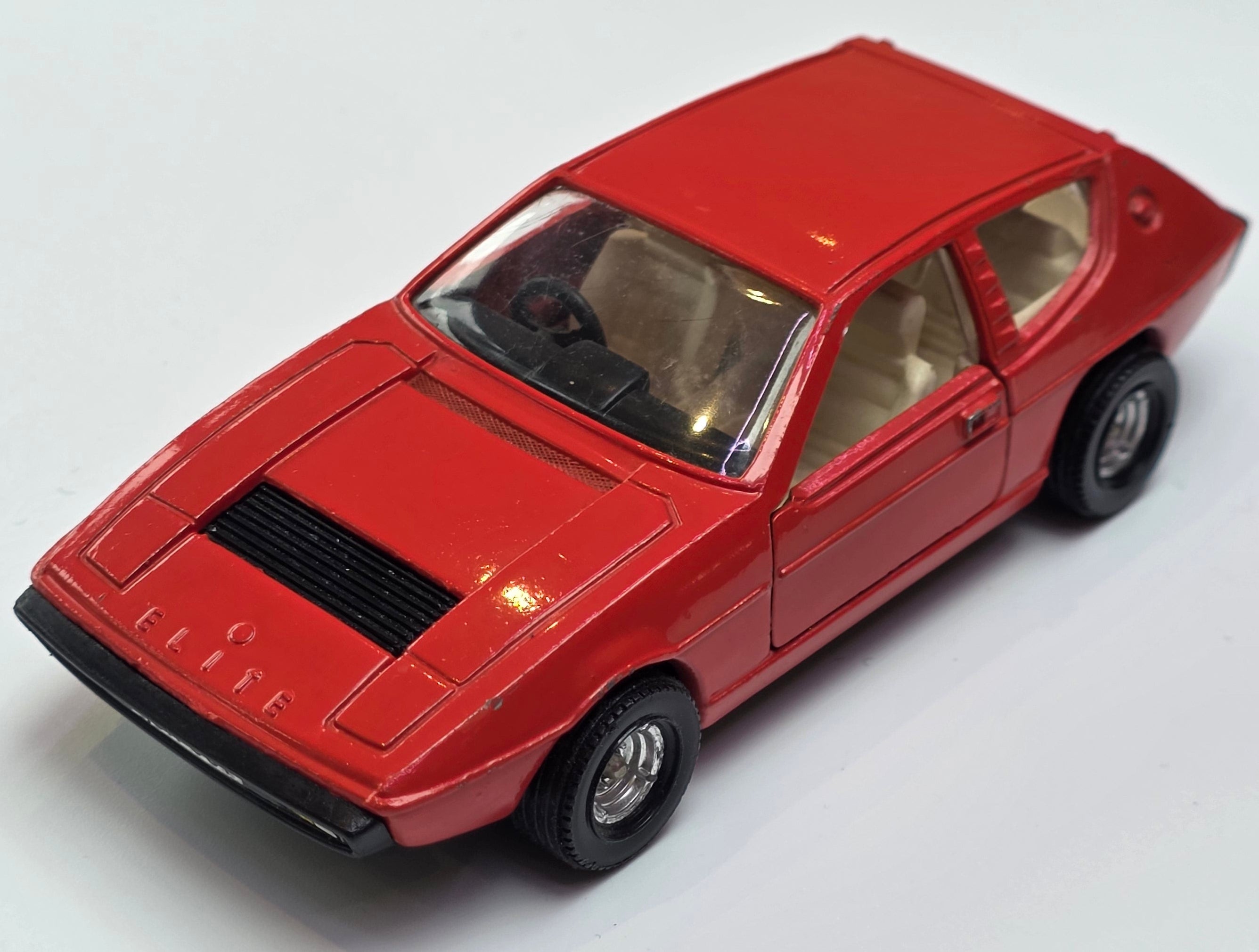 Corgi Lotus Elite No 315 1970s Near Mint Unboxed