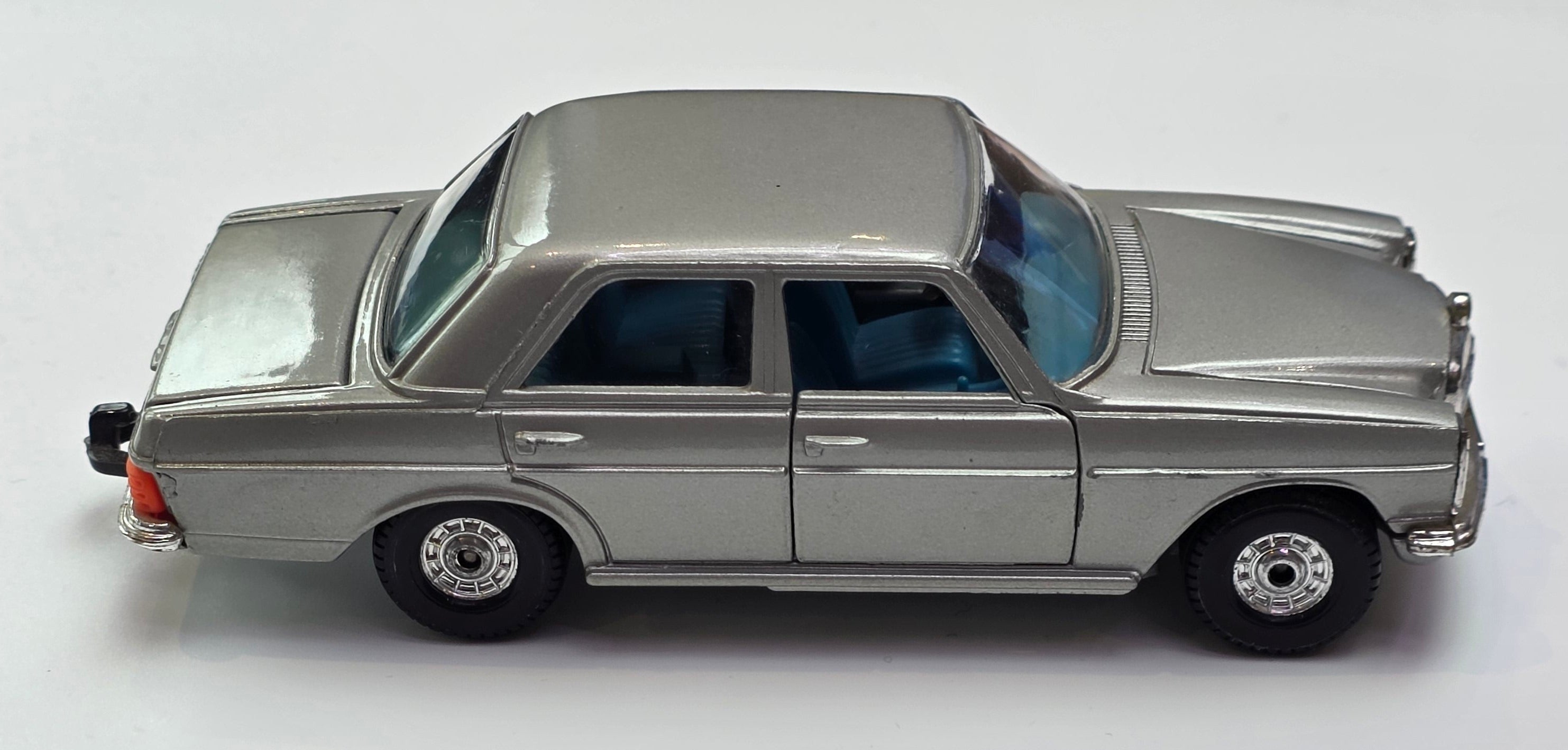 Mercedes Benz Corgi Toys 240D 1970s No 285
