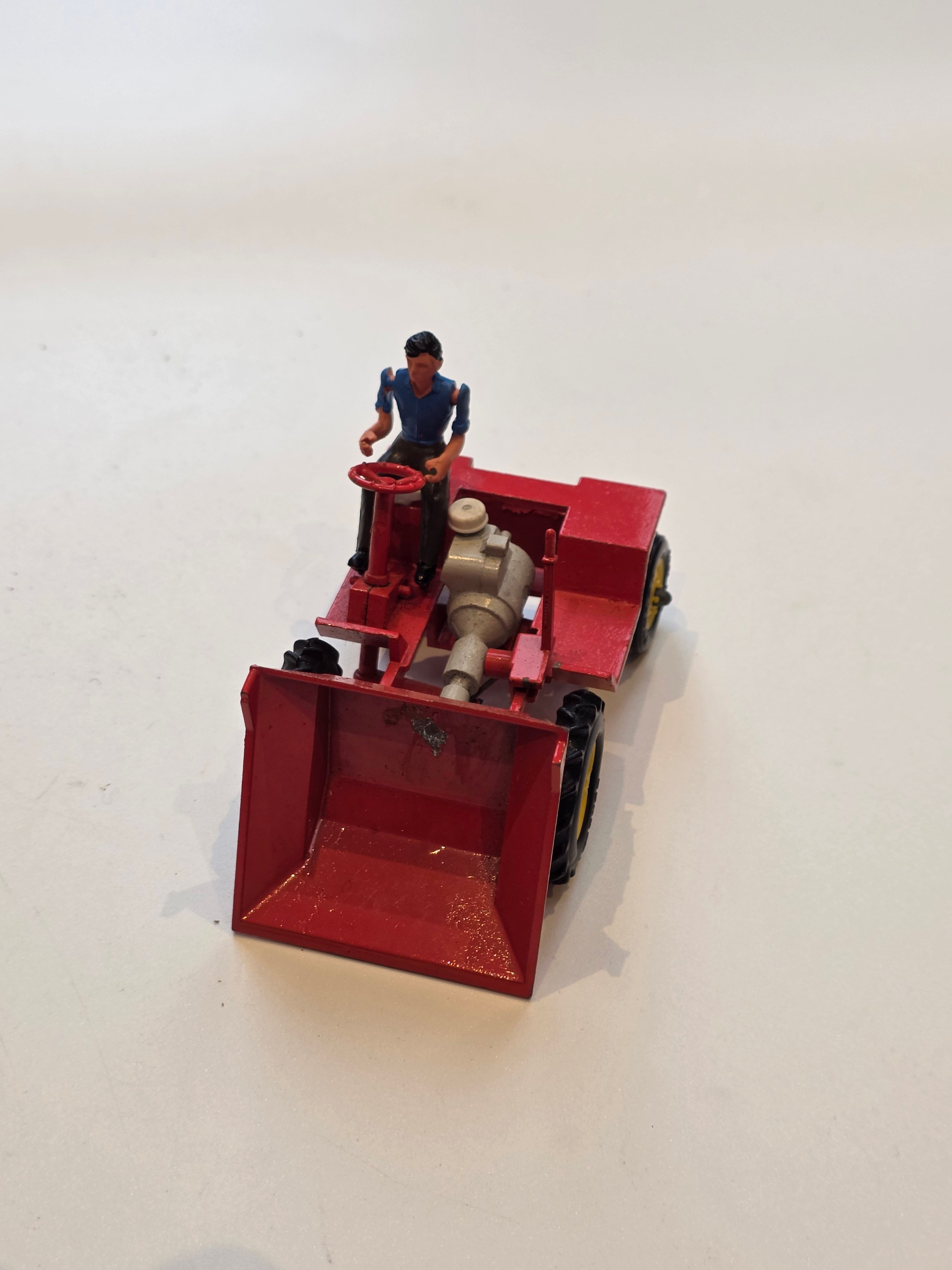1960s Rare 1:32 Britains 9670 FARM WINGET 22.5 C.W.T. DUMP TIPPER SKIP TRUCK RED