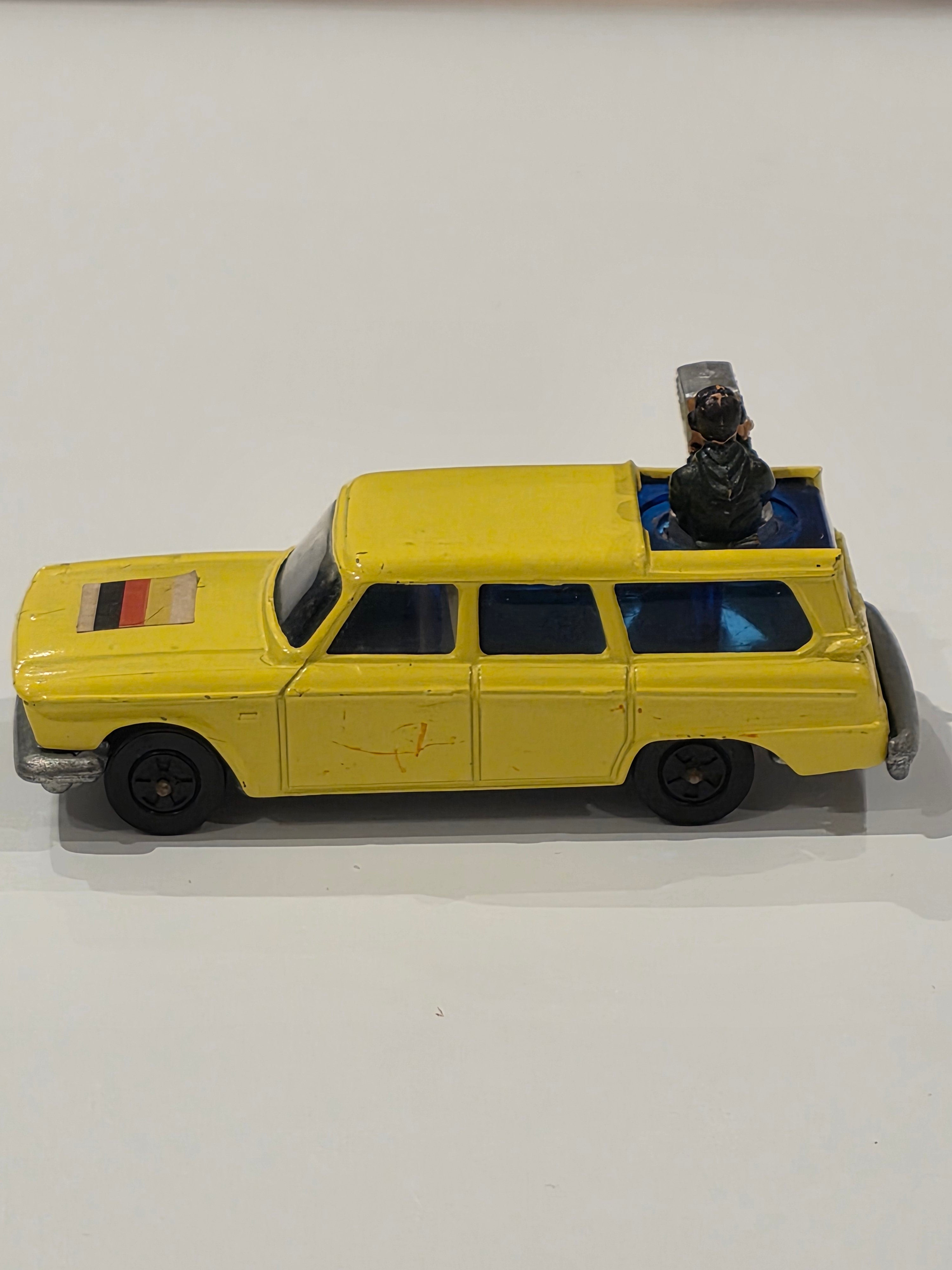 Husky Models #15 Studebaker Wagonaire Movie Camera Van 1/64 scale Corgi NM+