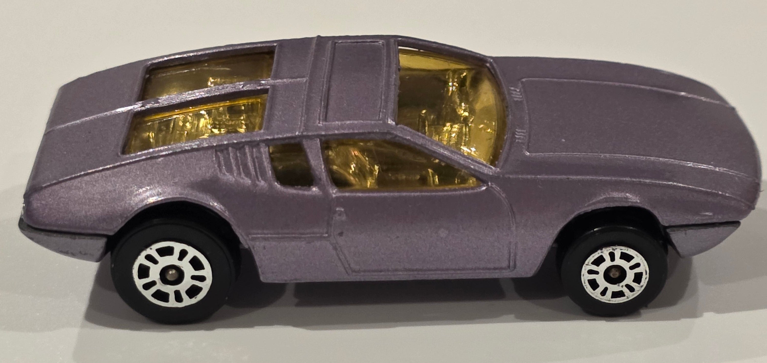 Corgi Juniors WhizzWheels No 6C De Tomaso Pantera Metallic Purple Gold Interior