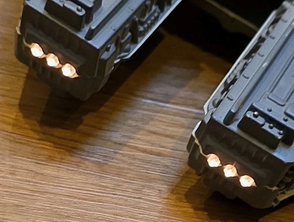 STAR WARS KENNER 1995 MILLENNIUM FALCON. Boxed Complete Tested Working + 4 Figs