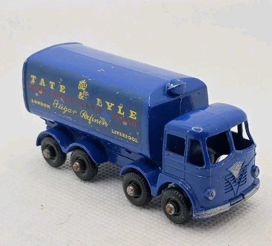 Matchbox regular wheels No10C SUGAR CONTAINER TRUCK Unboxed Good Original Condition 1950's
