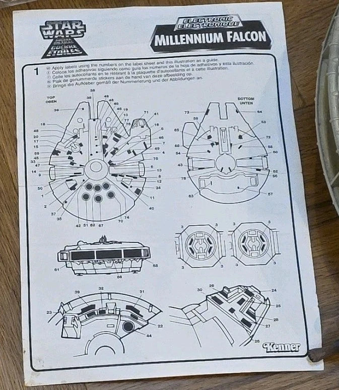 STAR WARS KENNER 1995 MILLENNIUM FALCON. Boxed Complete Tested Working + 4 Figs