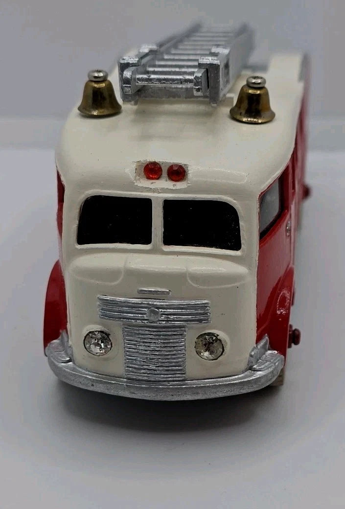 Dinky Toys 555 Fire Engine Code 3 Unique Upgraded Excellent Condition
